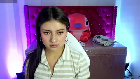 juliana_diamond_ online show from April 14, 3:10 am