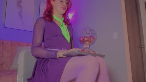 Juliana online show from December 14, 1:45 am