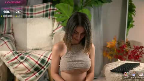 Julie online show from February 8, 2:09 pm