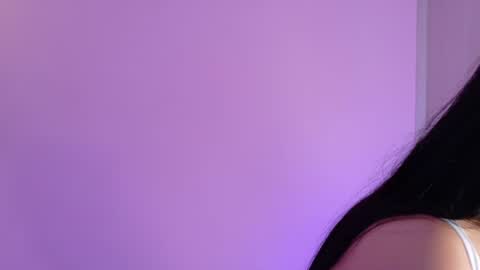 Juliet Bennet online show from June 28, 2:29 am
