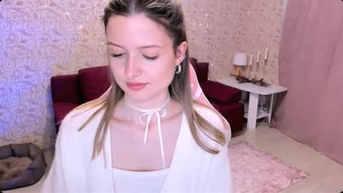 Julie online show from December 30, 6:27 pm