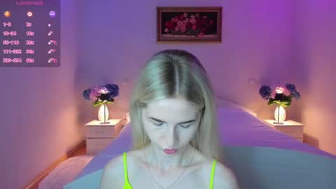 julieblazex online show from July 16, 10:11 pm