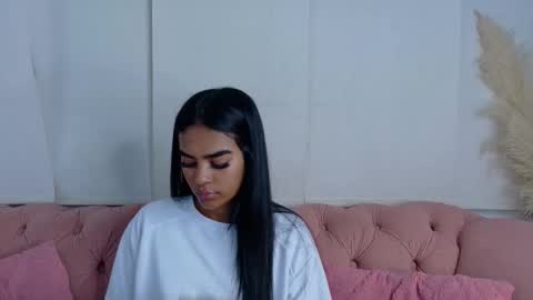 Juli online show from January 18, 7:01 pm