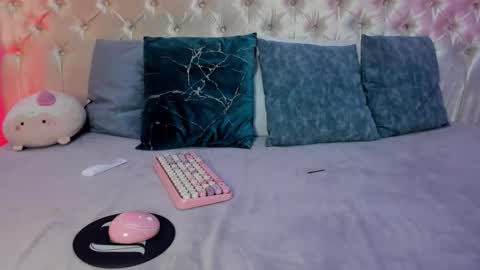 Julieta  online show from December 16, 12:00 pm