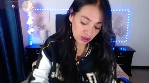 julietacollins06 online show from January 16, 12:20 pm