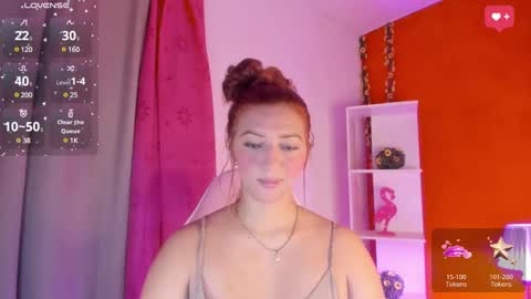 Snapshot of julietacollins_ chatting on January 27, 11:43 pm Juliet online show from January 27, 11:43 pm