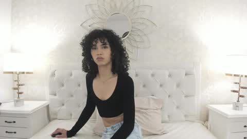 julietta    online show from April 2, 12:12 pm