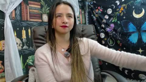 Julietta Jackson online show from May 1, 2:27 am