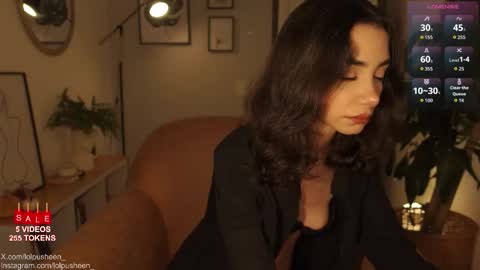 Snapshot of juliette_dee chatting on October 24, 10:32 pm Juliette Dee online show from October 24, 10:32 pm