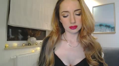 JulietteSensual online show from February 18, 7:19 pm