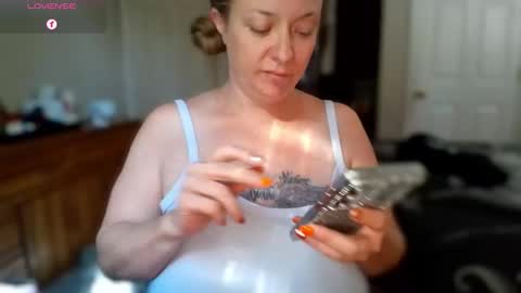 Snapshot of julimonroe chatting on October 21, 6:44 pm Juli Monroe online show from October 21, 6:44 pm
