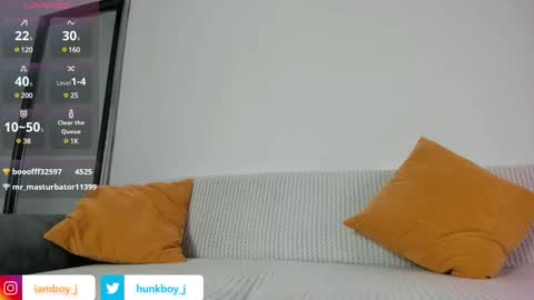 Ask me online show from February 9, 6:05 pm