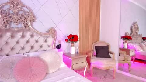 Julissa online show from March 5, 10:41 pm