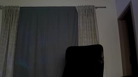 JULiUS   online show from October 24, 6:52 pm