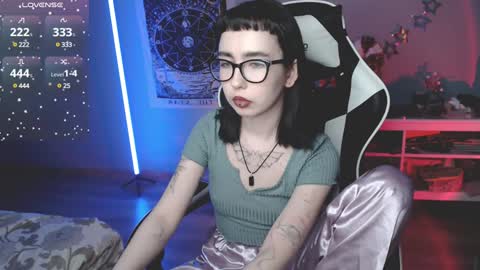 Baroness Von Cringe online show from January 10, 7:32 pm