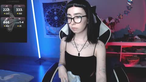 Baroness Von Cringe online show from January 13, 7:20 pm