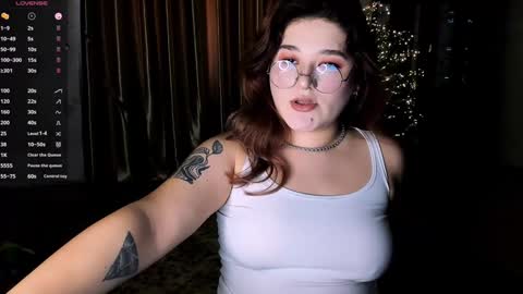 Julie online show from January 9, 8:55 am