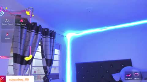 july online show from November 22, 8:18 pm