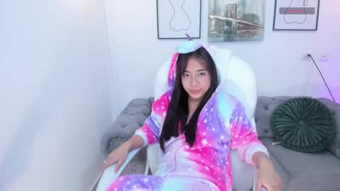 July Adams online show from October 25, 4:02 am