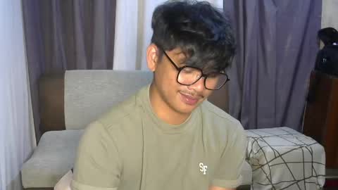 call me julz online show from April 15, 8:20 pm