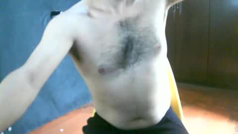 Mia online show from December 17, 11:06 am