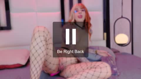 junecollins online show from February 24, 11:19 pm