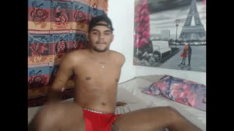 Snapshot of junio_big26 chatting on October 21, 5:12 am junior big26 online show from October 21, 5:12 am