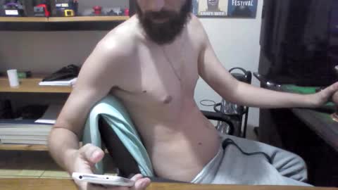 juniorextr_18_ online show from April 9, 12:03 am