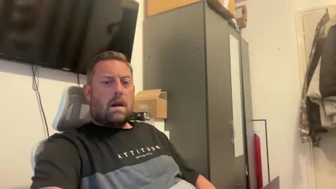 Junky online show from May 30, 6:39 pm