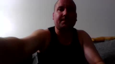 just1more5 online show from October 12, 3:32 am