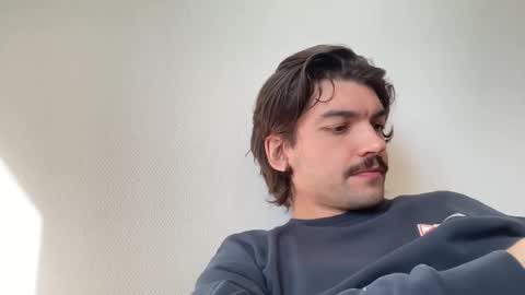 just_a_guy_with_a_big_cock online show from March 3, 10:33 am