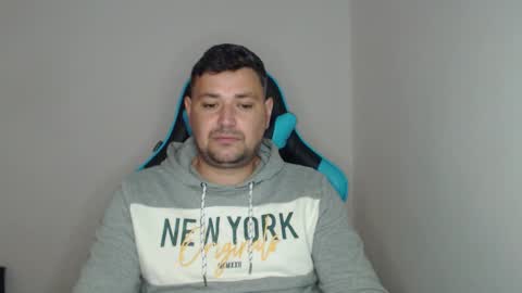 Alex online show from November 11, 11:45 am