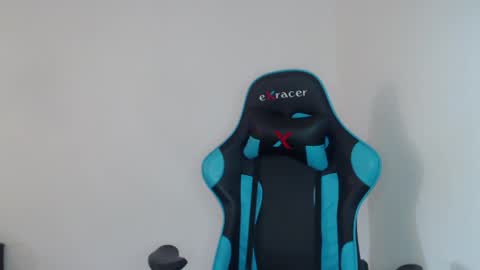 Alex online show from April 4, 11:39 am