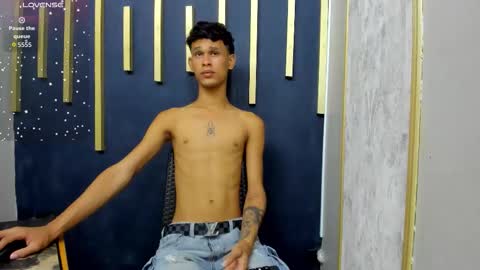 Snapshot of just_d4v7 chatting on September 30, 7:57 pm JUST online show from September 30, 7:57 pm