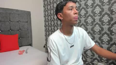 JUST online show from March 21, 7:18 pm