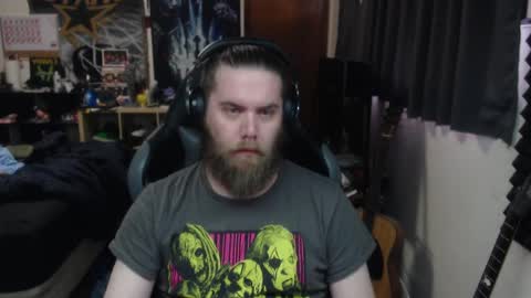 Snapshot of just_ryan88 chatting on December 25, 9:54 pm Ryan online show from December 25, 9:54 pm