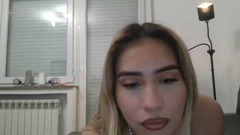 justbribri online show from March 15, 7:06 pm