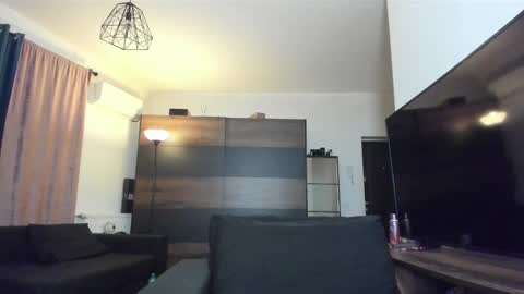 Chloe online show from February 3, 8:24 pm