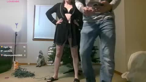 justhavingfunfucking online show from December 14, 2:18 am