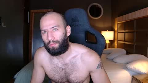 Justin online show from October 25, 10:14 am