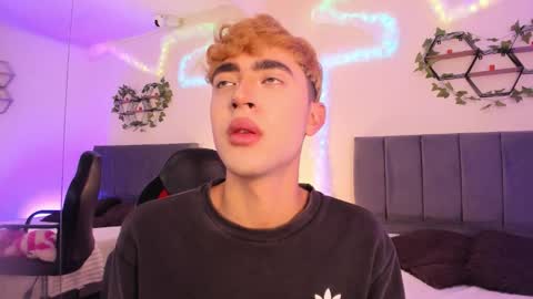 Justin online show from October 13, 11:56 am