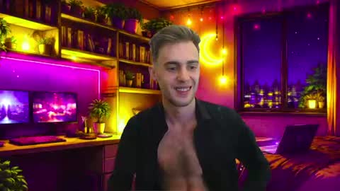 Hologram Guy online show from June 16, 3:49 pm