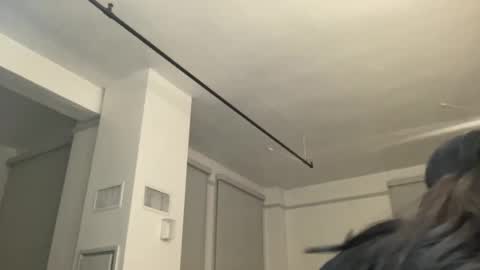 Jess online show from December 27, 1:11 am