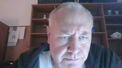 justme196756 online show from January 18, 11:11 am