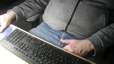 Justme39057 online show from March 29, 7:59 pm