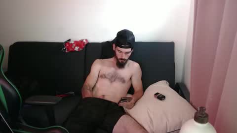 justyouraveragebeast online show from November 22, 7:45 pm