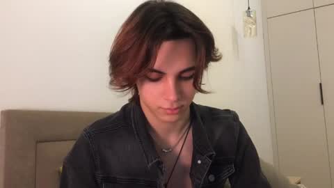 Snapshot of k0sta_32 chatting on January 11, 8:54 pm  k0sta online show from January 11, 8:54 pm