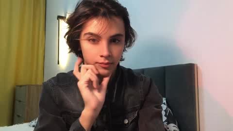 Snapshot of k0sta_32 chatting on January 17, 10:00 am  k0sta online show from January 17, 10:00 am