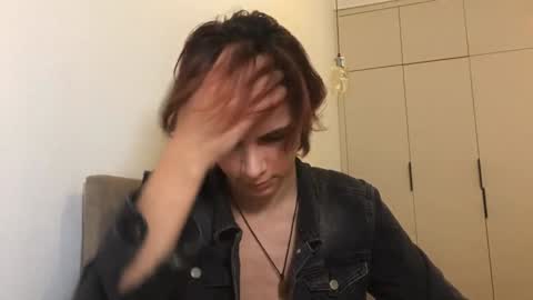 Snapshot of k0sta_32 chatting on December 30, 5:34 pm  k0sta online show from December 30, 5:34 pm