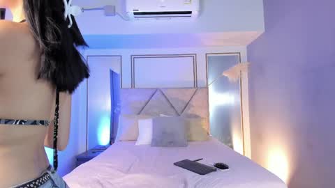 Katy online show from April 11, 8:24 pm